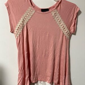Discreet Blush Pink Lace Trim Short Sleeve Top